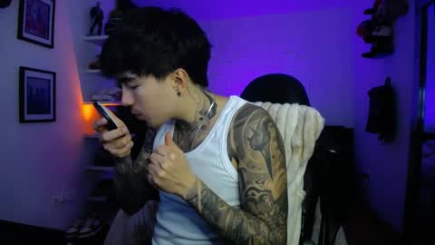 zac_muller1 online show from 04-02-26, 11:46