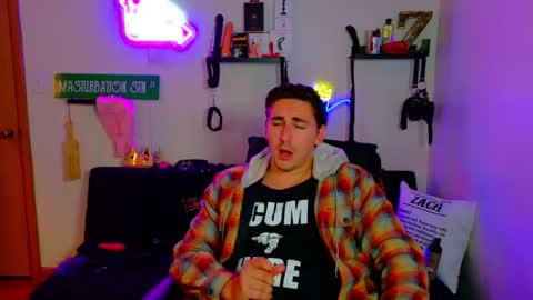 Zach Rhyder online show from 06-08-26, 01:39