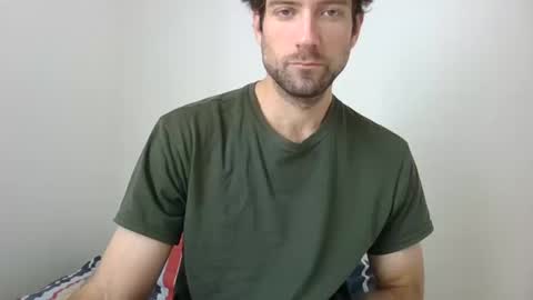 Snapshot of zack6725 chatting on 10-19-25, 03:34 zack6725 online show from 10-19-25, 03:34