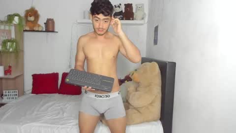 zack online show from 09-12-25, 12:05