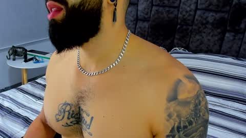 Snapshot of zack_froone chatting on 01-15-25, 02:02 Richard online show from 01-15-25, 02:02