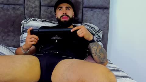 Snapshot of zack_froone chatting on 01-20-25, 05:06 Richard online show from 01-20-25, 05:06