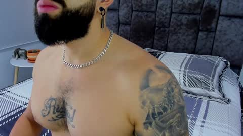 Snapshot of zack_froone chatting on 01-27-25, 03:39 Richard online show from 01-27-25, 03:39