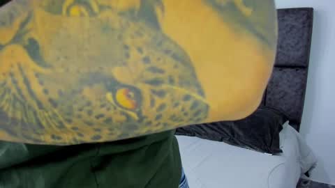 Snapshot of zack_froone chatting on 02-14-25, 04:09 Richard online show from 02-14-25, 04:09