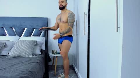 Snapshot of zack_froone chatting on 10-21-25, 12:39 Richard online show from 10-21-25, 12:39