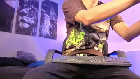 zack_isback online show from 04-24-26, 07:49
