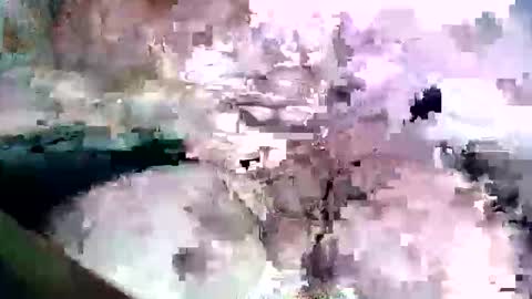 Snapshot of zack_jonesj chatting on 06-10-26, 02:01 Zack online show from 06-10-26, 02:01