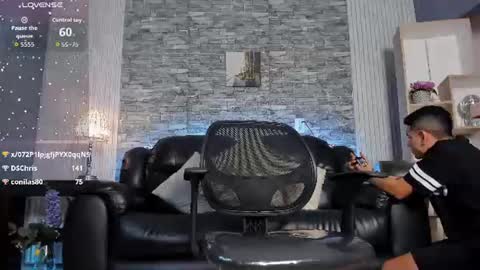 zack_joness10 online show from 06-14-26, 04:14