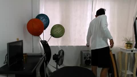 Zack King online show from 12-26-24, 11:54