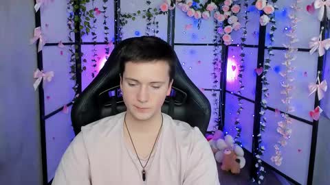 Snapshot of zackhandsome chatting on 02-13-25, 04:28 Zack online show from 02-13-25, 04:28