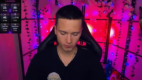 Snapshot of zackhandsome chatting on 09-15-25, 05:07 Zack online show from 09-15-25, 05:07