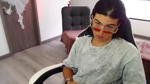 zackss_player online show from 10-09-25, 09:35