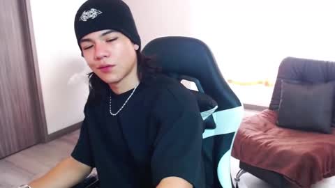 zackss_player online show from 10-27-25, 03:38