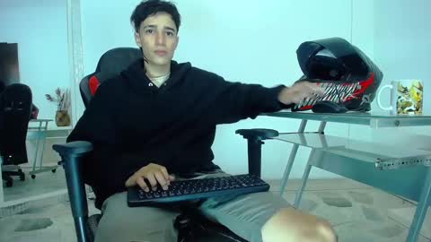 zack online show from 12-04-24, 11:13