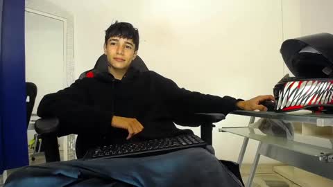 zack online show from 12-19-24, 11:14