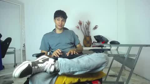 zack online show from 01-24-25, 02:41