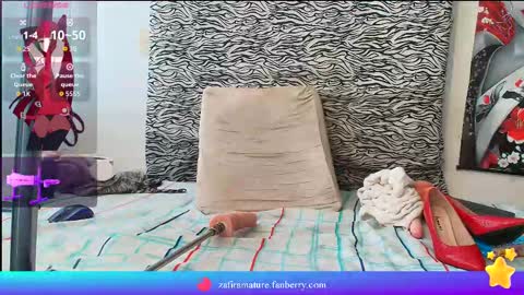 Snapshot of zafira_mature chatting on 10-04-25, 03:43 zafira online show from 10-04-25, 03:43