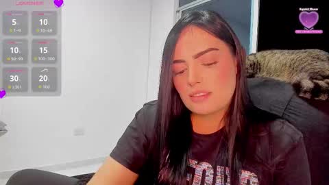 Snapshot of zafiralov chatting on 12-19-25, 03:02 zafiralov online show from 12-19-25, 03:02