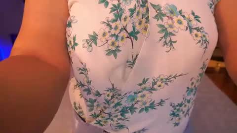 Zafiramoonn online show from 07-25-26, 06:44
