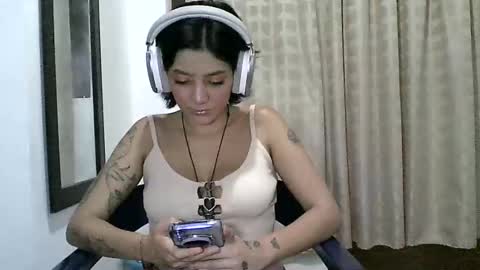 Zafiro online show from 04-07-26, 07:58