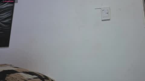 Snapshot of zafiro_scott chatting on 10-16-25, 11:17 zafiro_scott online show from 10-16-25, 11:17