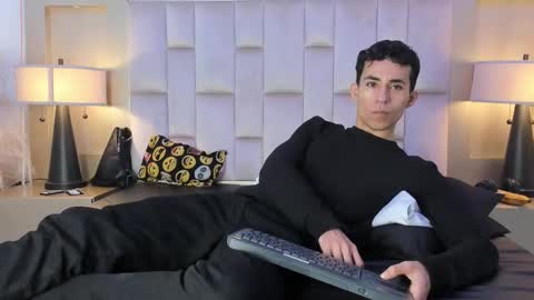 zahir_ashar online show from 03-21-26, 01:54