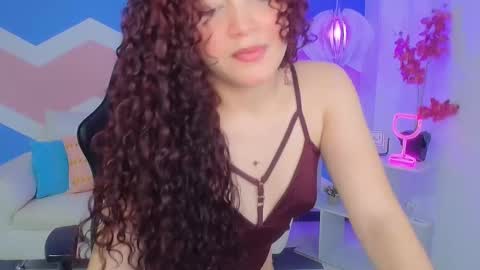 Zahira  online show from 02-16-26, 08:38