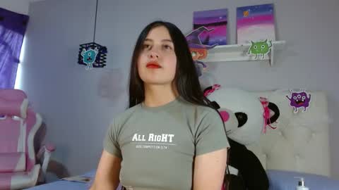 Zaida online show from 10-28-25, 01:14