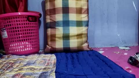 Snapshot of zaidmlake199 chatting on 12-02-25, 07:14 ZUL online show from 12-02-25, 07:14