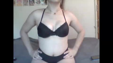 Snapshot of zaileyb chatting on 02-11-26, 09:36 ZaileyB online show from 02-11-26, 09:36