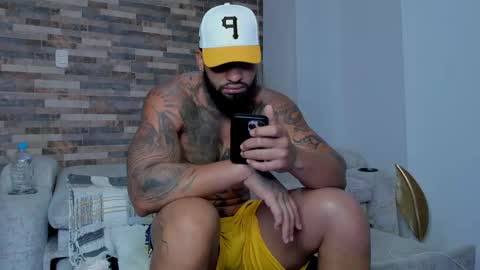 INSTAGRAM yormanfit7 online show from 03-11-25, 11:44