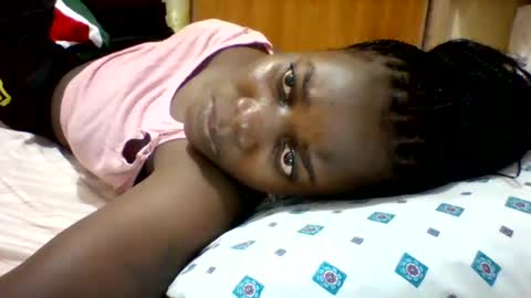 Snapshot of zainxxxx chatting on 01-05-25, 09:57 zainxxxx online show from 01-05-25, 09:57