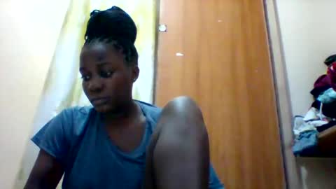 Snapshot of zainxxxx chatting on 01-06-25, 07:45 zainxxxx online show from 01-06-25, 07:45