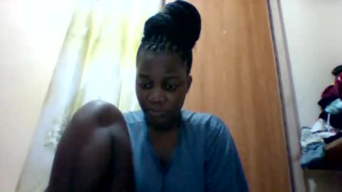 Snapshot of zainxxxx chatting on 01-07-25, 01:28 zainxxxx online show from 01-07-25, 01:28