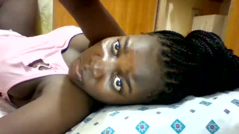 Snapshot of zainxxxx chatting on 01-09-25, 02:11 zainxxxx online show from 01-09-25, 02:11