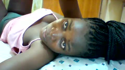 Snapshot of zainxxxx chatting on 01-09-25, 01:56 zainxxxx online show from 01-09-25, 01:56