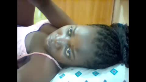 Snapshot of zainxxxx chatting on 02-04-25, 05:53 zainxxxx online show from 02-04-25, 05:53