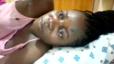 Snapshot of zainxxxx chatting on 02-05-25, 02:19 zainxxxx online show from 02-05-25, 02:19