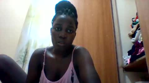 Snapshot of zainxxxx chatting on 02-10-25, 09:47 zainxxxx online show from 02-10-25, 09:47