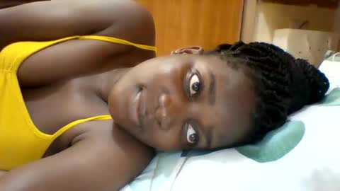 Snapshot of zainxxxx chatting on 02-11-25, 01:41 zainxxxx online show from 02-11-25, 01:41