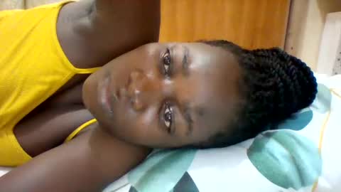 Snapshot of zainxxxx chatting on 02-15-25, 09:05 zainxxxx online show from 02-15-25, 09:05