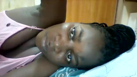 Snapshot of zainxxxx chatting on 03-09-25, 07:34 zainxxxx online show from 03-09-25, 07:34