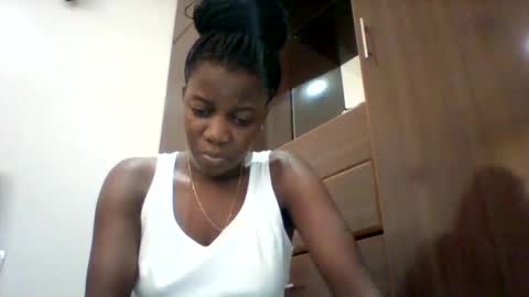 zainxxxx online show from 04-06-26, 05:08