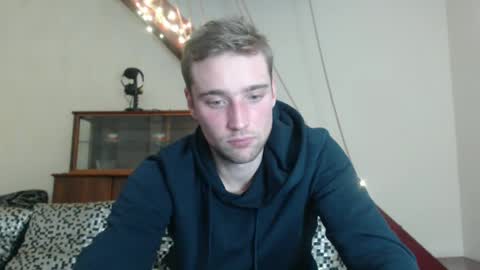 Snapshot of zakonezach chatting on 12-20-24, 08:55 zakonezach online show from 12-20-24, 08:55