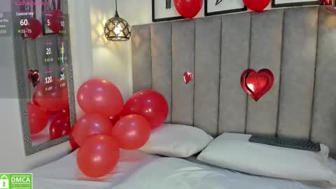 Snapshot of zamahara_rodriguez chatting on 02-15-26, 07:32 Zamahara online show from 02-15-26, 07:32