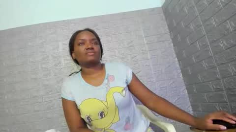 Zamara   online show from 12-20-25, 02:07