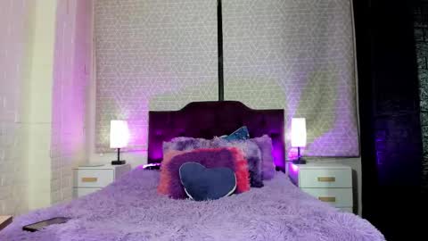 Snapshot of zamara_kleii chatting on 11-15-25, 05:27 Zamara Kleii online show from 11-15-25, 05:27