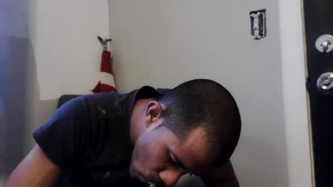 Snapshot of zamoraedii1994 chatting on 12-12-24, 12:48 Edii online show from 12-12-24, 12:48