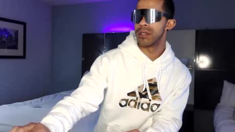 Snapshot of zamoraedii1994 chatting on 01-04-25, 04:00 Edii online show from 01-04-25, 04:00