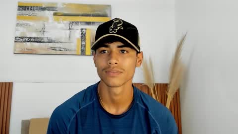 Snapshot of zander_2120 chatting on 03-07-26, 01:52 Zander online show from 03-07-26, 01:52